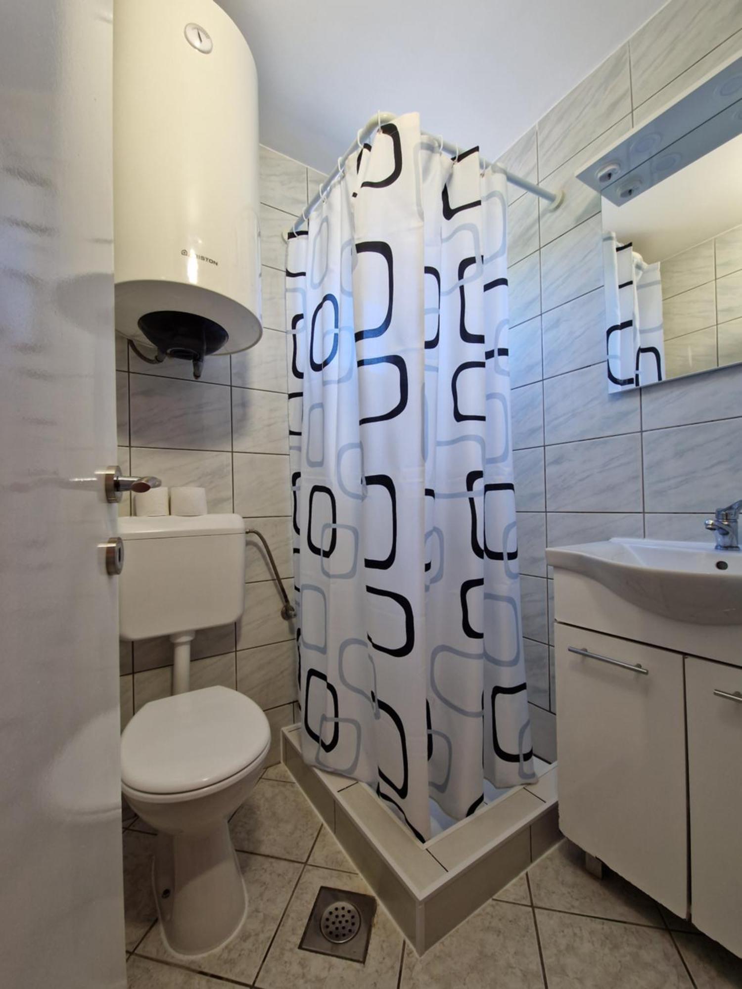Pool Apartments Knezevic نوفاليا المظهر الخارجي الصورة